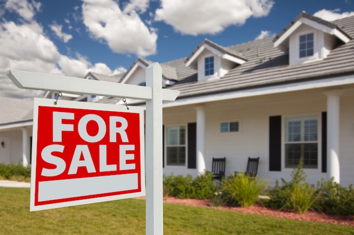 How To Determine the Market Value of a Property Before Selling
